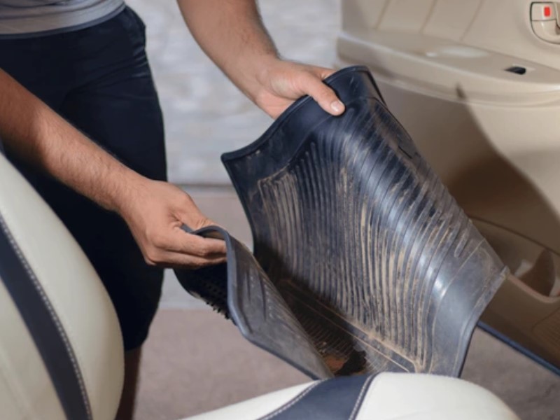 rubber car mats for a clean car floor